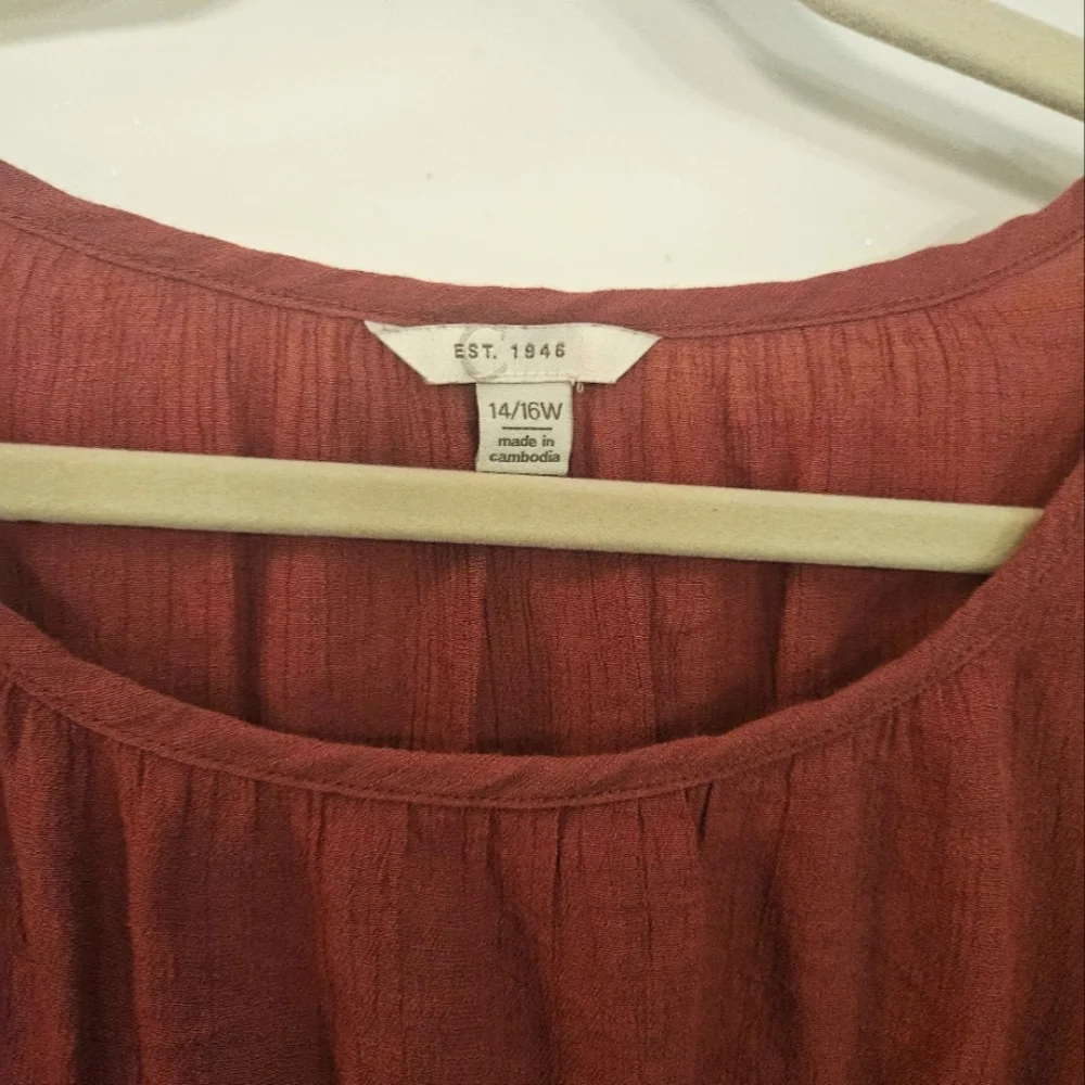 Rust Ruffle Tiered Tunic Top - Picture 4 of 5